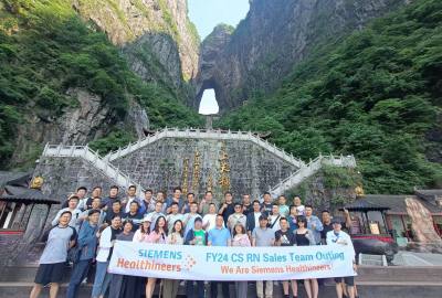 張家界康輝旅行社每日接待分享，品質(zhì)旅游，選擇康輝！